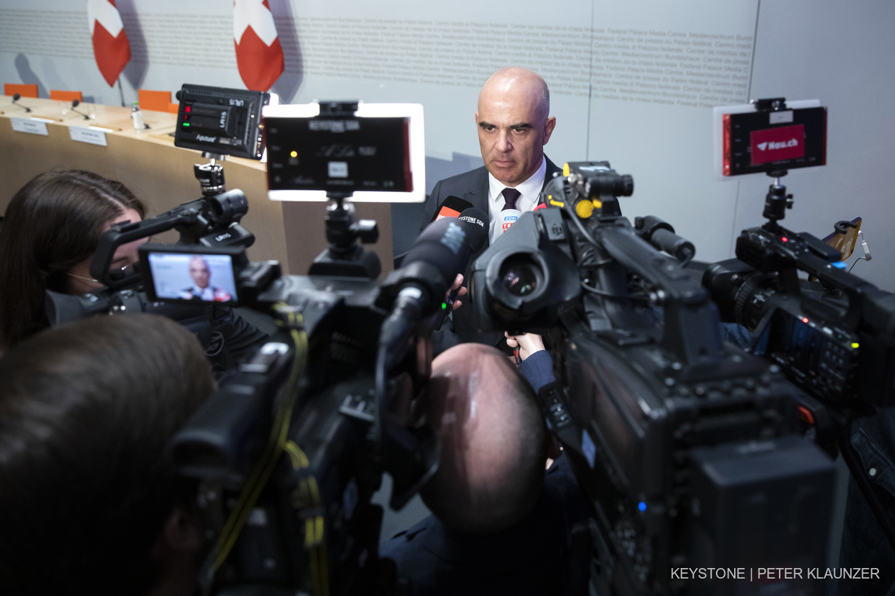 Le Conseiller fédéral Alain Berset répond aux questions des journalistes